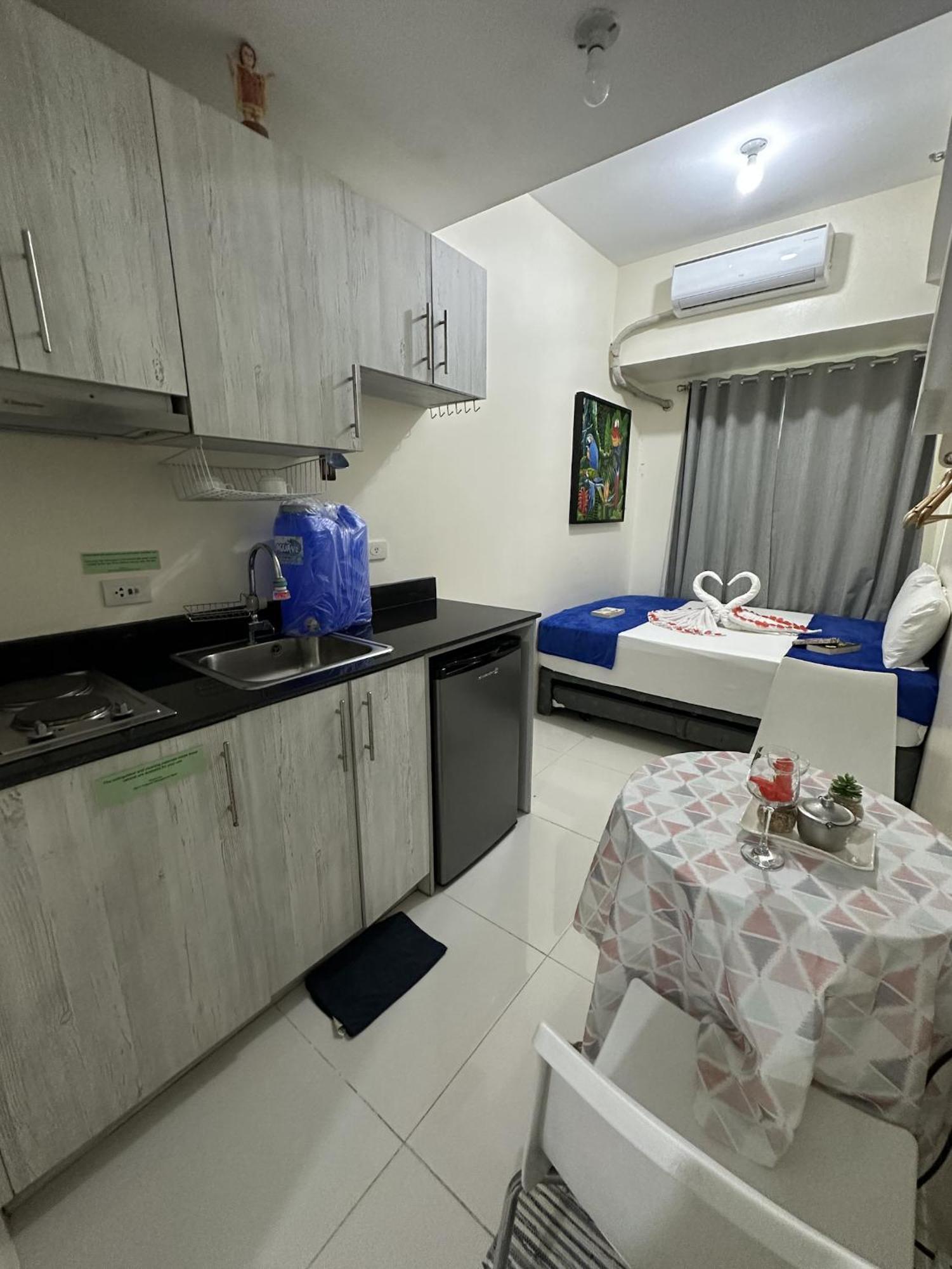 Green Residences Staycation By Pbyy Manila Habitación foto