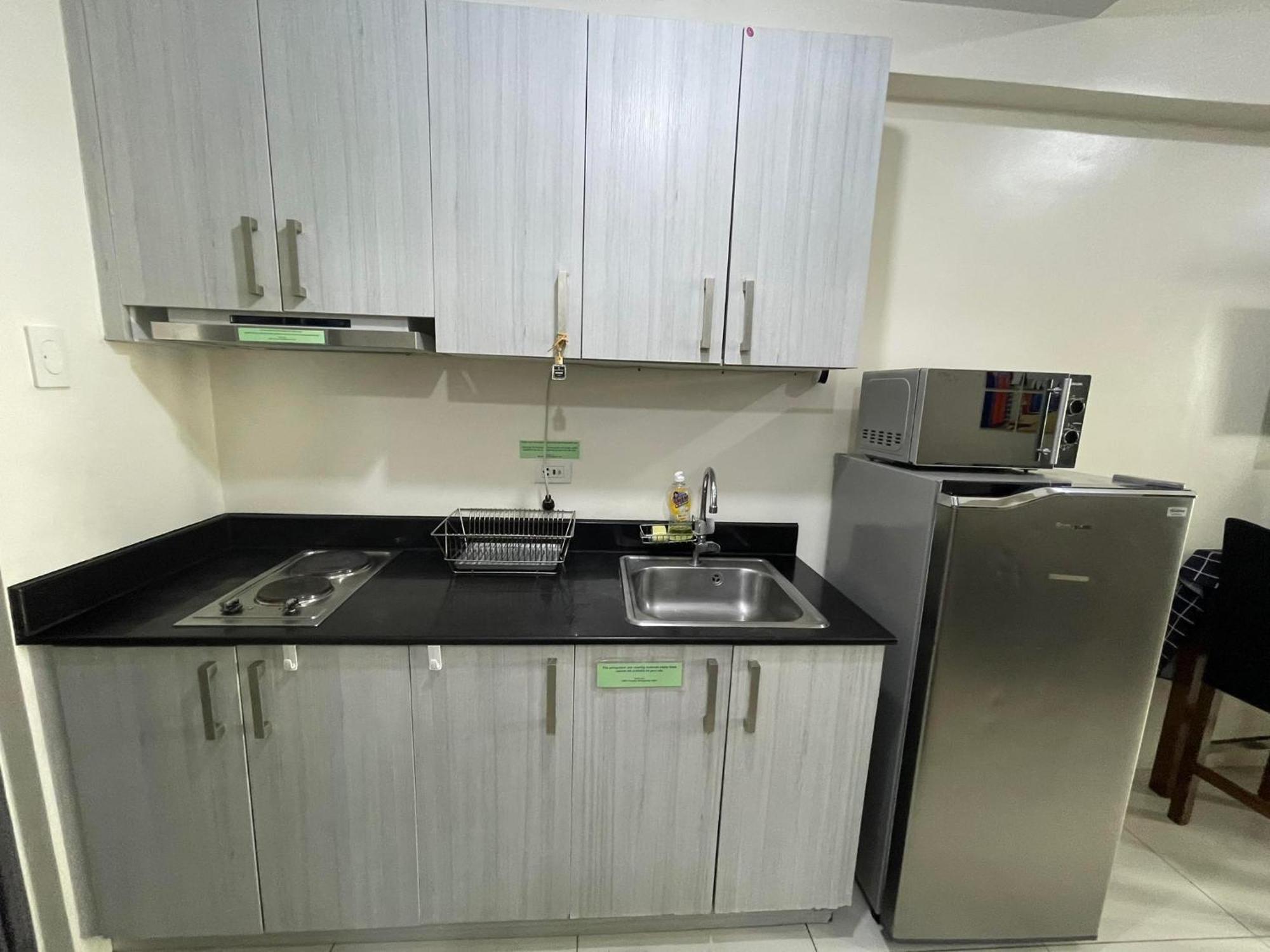 Green Residences Staycation By Pbyy Manila Habitación foto