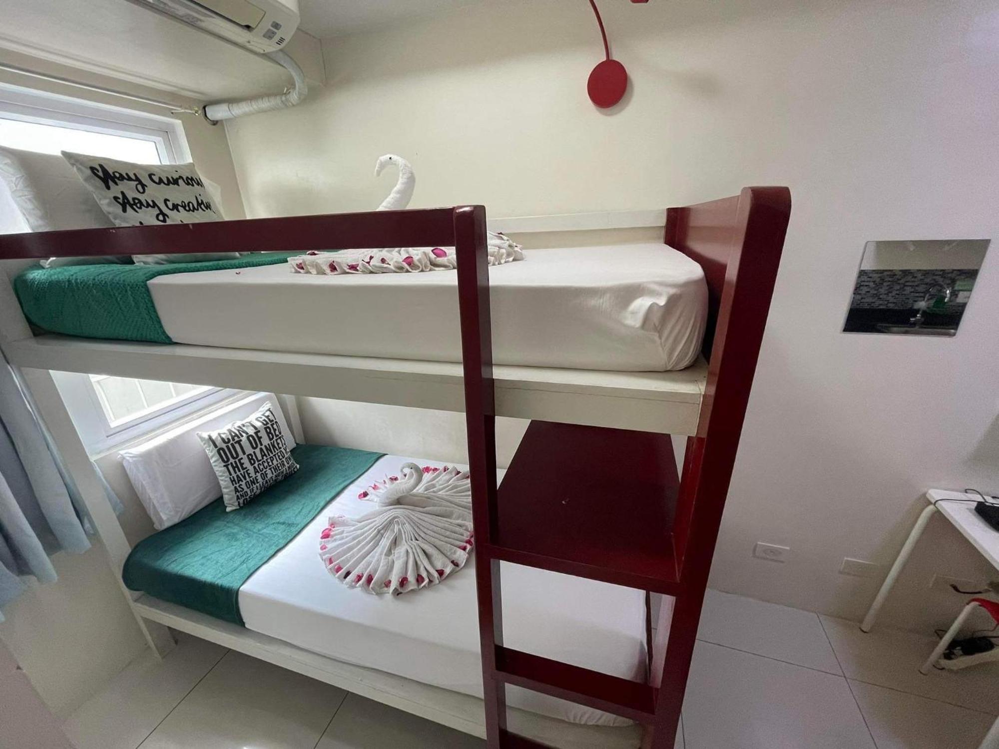 Green Residences Staycation By Pbyy Manila Habitación foto